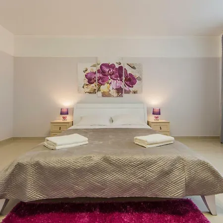 Apartments Kiev *
